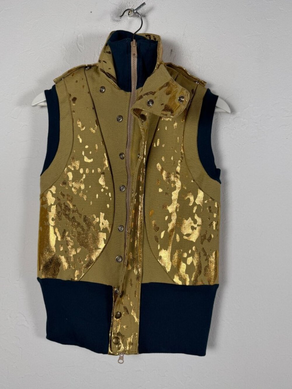 Solsis Tropical Brasil Women Gold Metallic Splatter Print Vest Navy Trim Medium